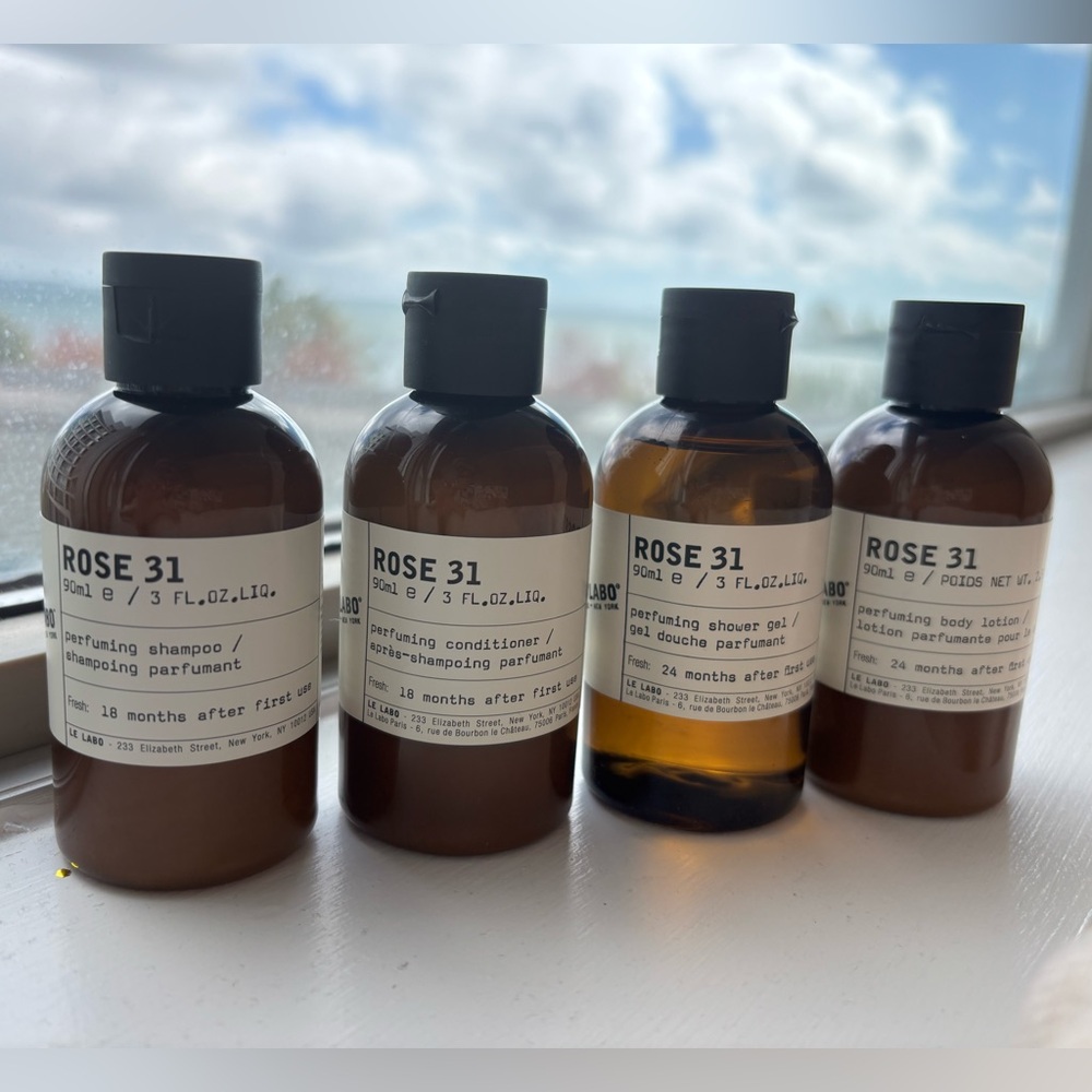 Le Labo ROSE 31 - 4pc Travel Set 90ml - Picture 2 of 2